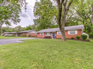 2109 Terra Ln, High Ridge, MO 63049