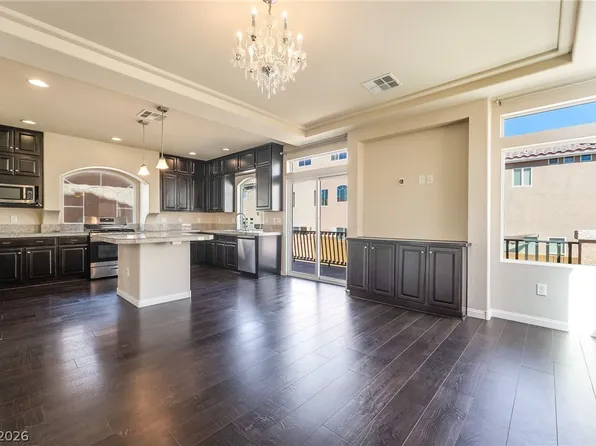 5282 Ledgewood Creek Ave, Las Vegas, NV 89141