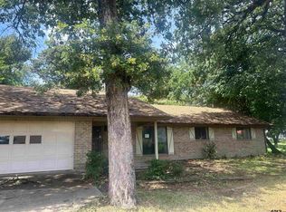102 Sierra Ln, Chandler, TX 75758