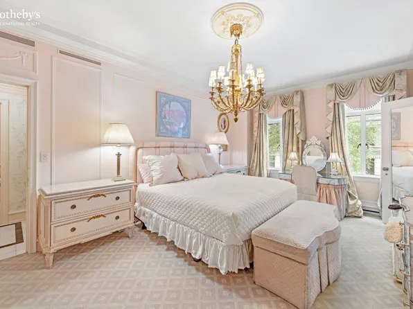 211 Central Park West image 7 of 12