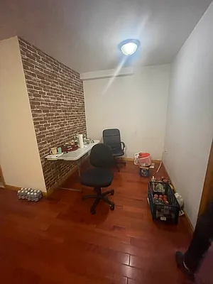 Rented by Voro, LLC | media 4