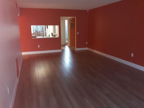 5th image of 5639 Summerside Ln #39A