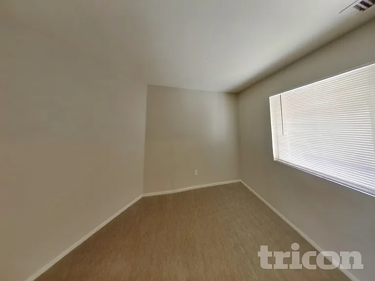 8520 W Sonora St — Photo 11