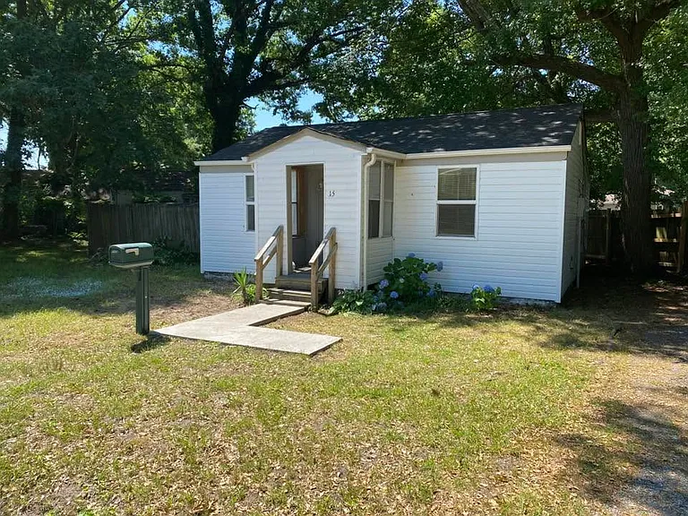 15 Haughton Ave — Photo 3