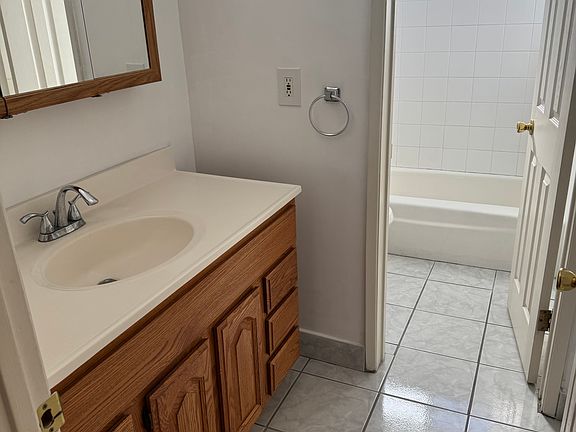 2nd image of 428 E Cypress Ave #H