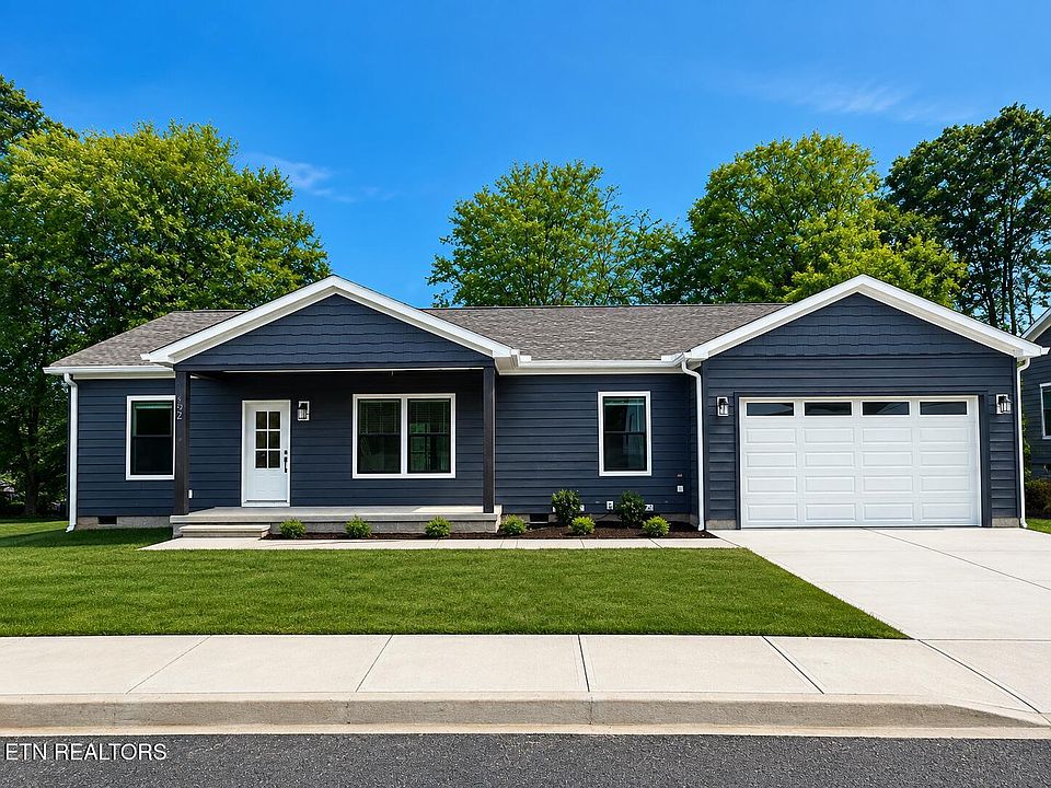 1st image of 452 Federal Ferry Cir