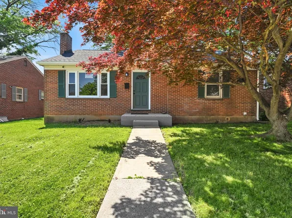 308 E Springettsbury Ave, York, PA 17403