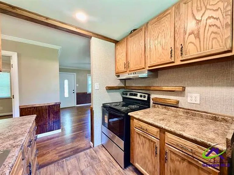 111 Marilyn Dr — Photo 12
