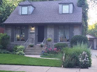 6350 N Legett Ave, Chicago, IL 60646