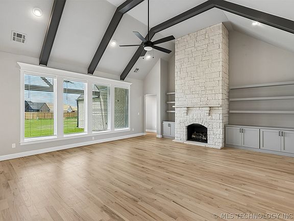 3rd image of 214 E 164th Pl S