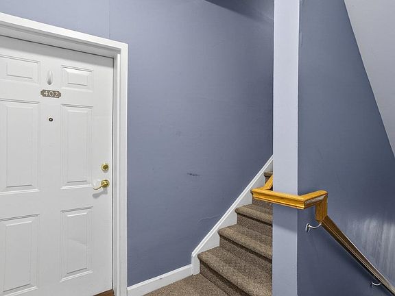 3rd image of 620 38th St APT 402