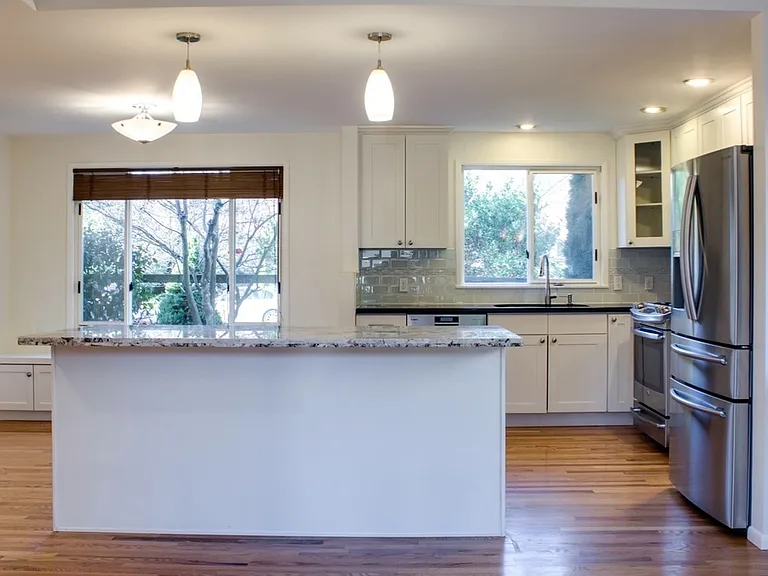 2344 McGilvra Blvd E — Photo 10