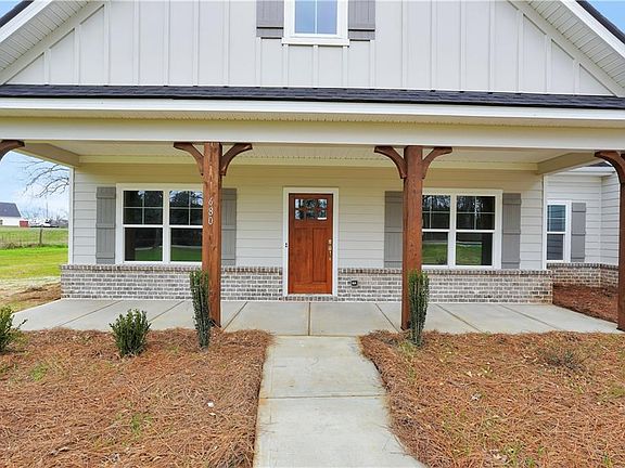 2nd image of 680 Snapping Shoals Rd