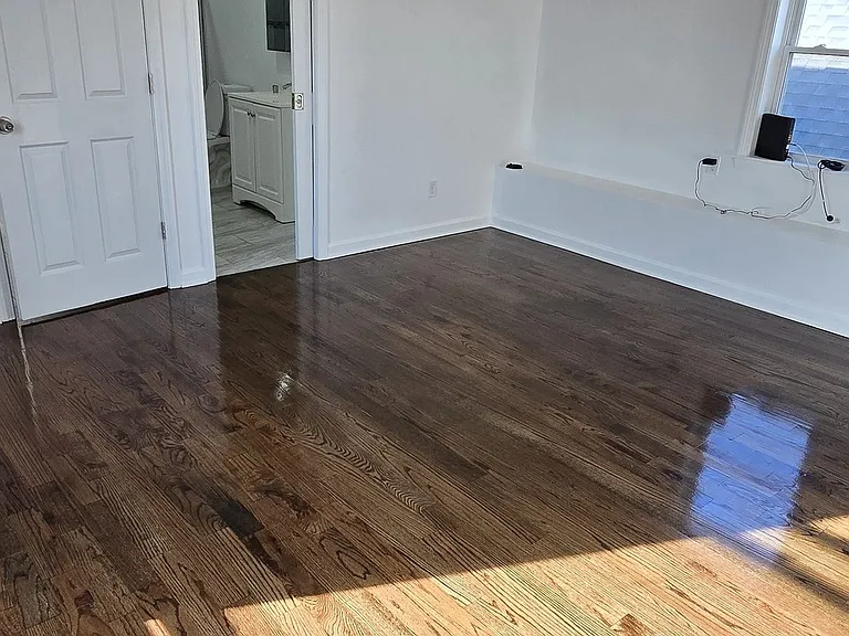 99 Johnson St #2 — Photo 11