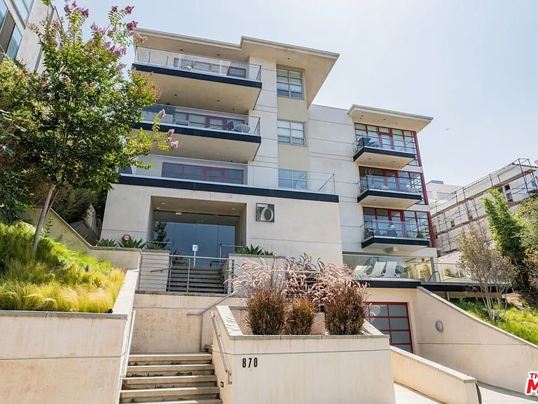 870 Haverford Ave #101 — Photo 2