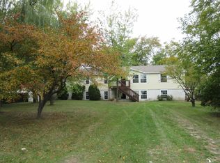 816 Patterson Dr, Monroe, MI 48161