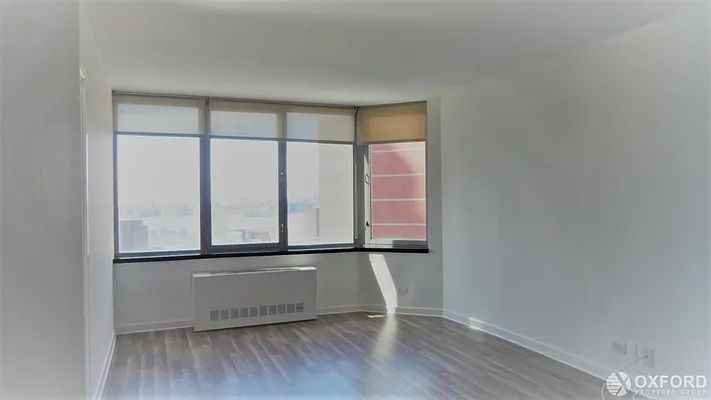 Rented by Oxford Property Group | media 9