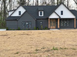 155 Hickory Grove Dr, Morrison, TN 37357