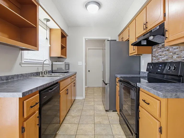 359 John King Rd — Photo 10