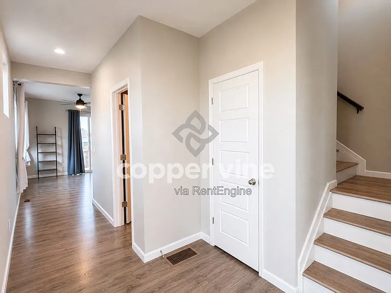 510 W 175th Pl — Photo 4