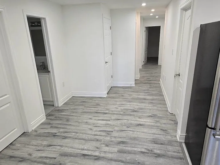 Shepherd Dr — Photo 5