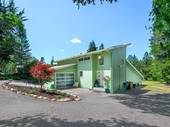 5675 St. Helena Road NE, Santa Rosa, CA 95404