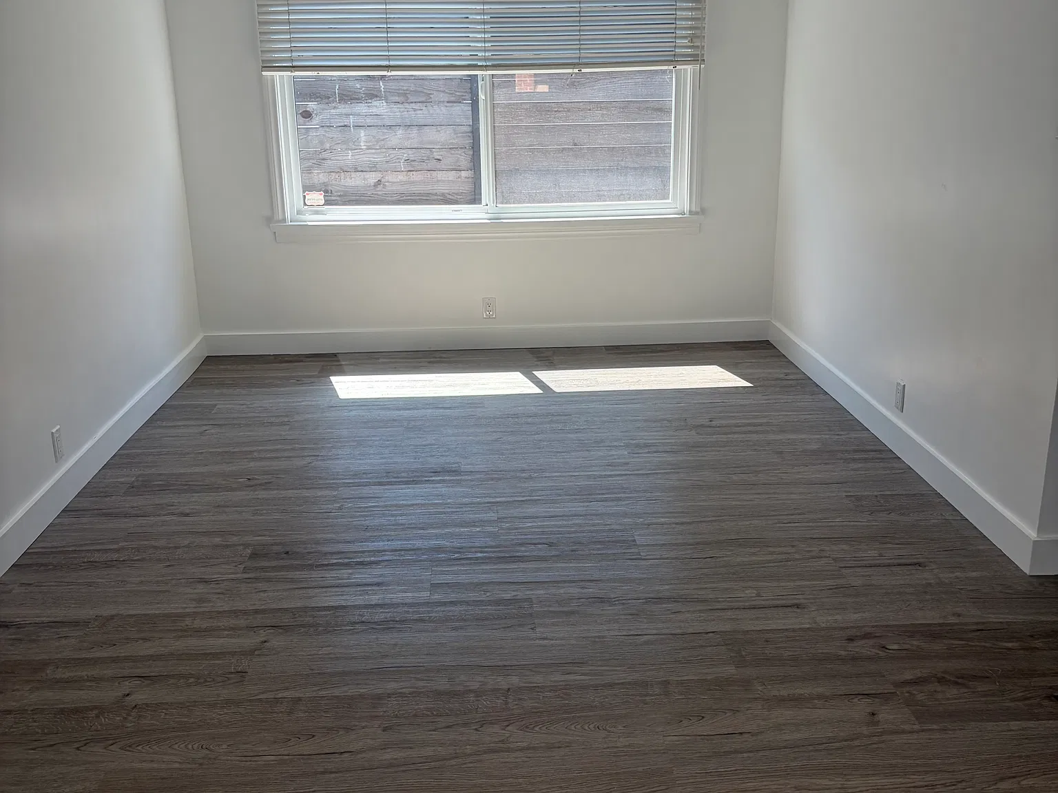 3 bed, 1950 sqft, $7,000 — Photo 4