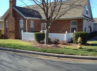 9016 Trellis Pointe Blvd #B, Charlotte, NC 28227