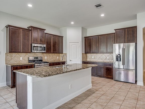 4th image of 3716 Riversdale Rd