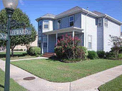 1st image of 2 Leeward Ct