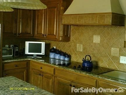 3rd image of 8612 Cortona Dr