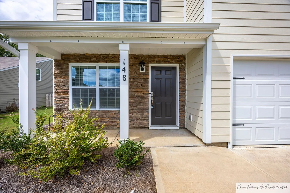Building Photo - 148 Rushton Dr