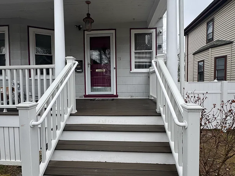71 Fairbanks St — Photo 10