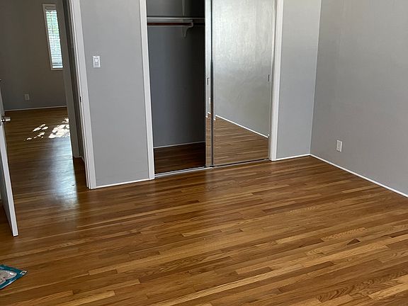 3rd image of 11001 Chula Vista Ave #1