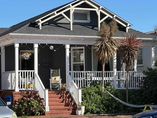 1144 Versailles Ave, Alameda, CA 94501