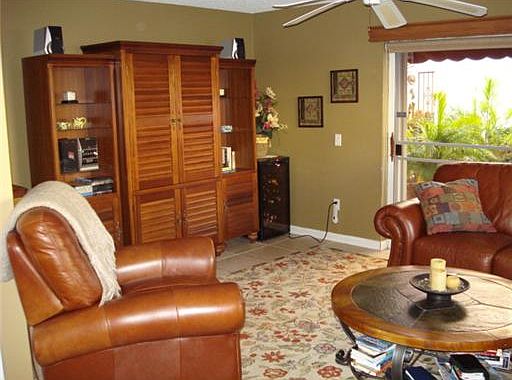 3rd image of 311 Waterside Dr