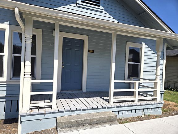 3rd image of 804 7th St