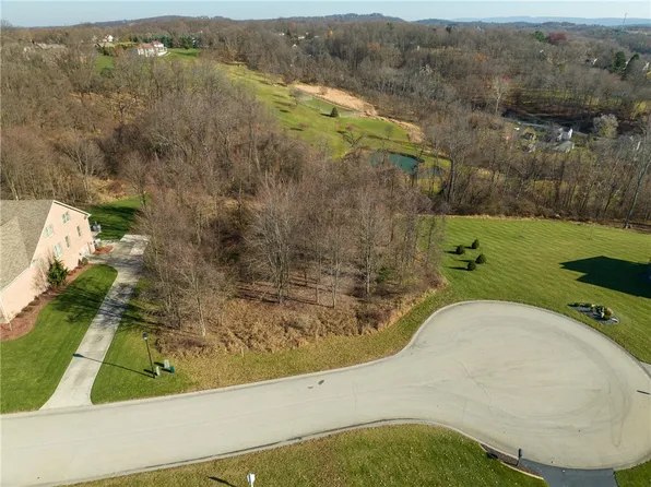 5045 Eaglepoint Dr, Greensburg, PA 15601