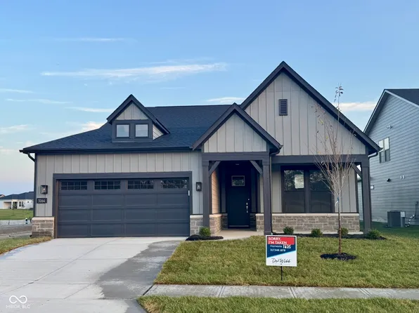 3164 Bellflower Dr, Greenwood, IN 46143