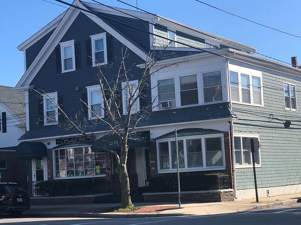 1st image of 346 Wood St APT 3