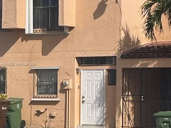 4357 W 11th Ln #55, Hialeah, FL 33012