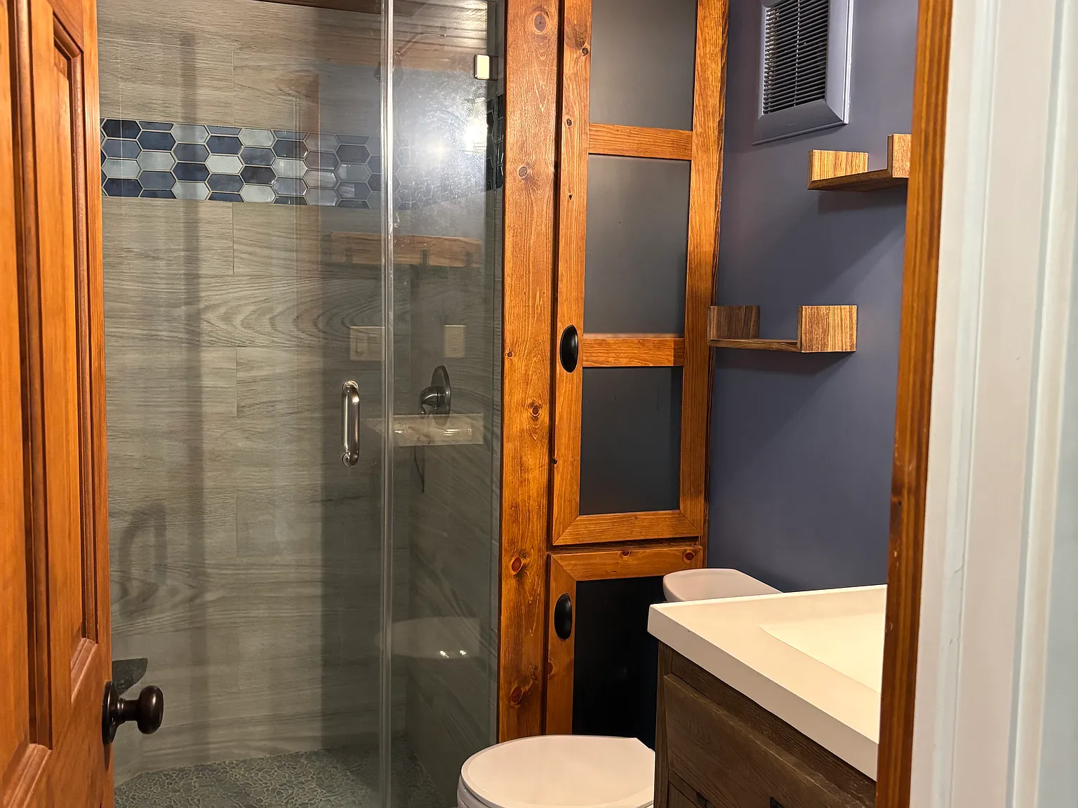 1 bed, 700 sqft, $2,400 — Photo 4