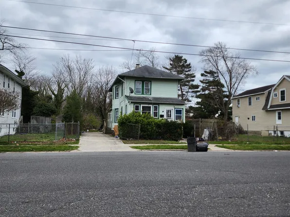 1008 Broad St, Pleasantville, NJ 08232