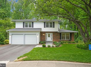 9906 Wood Astor Ct, Burke, VA 22015