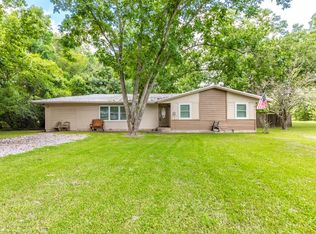 555 Ryan Rd, Sour Lake, TX 77659