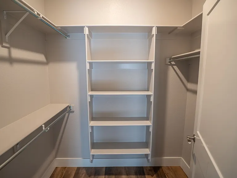 1703 Booker Cir — Photo 19