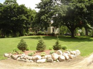 7548 Garrison Rd, Durand, MI 48429