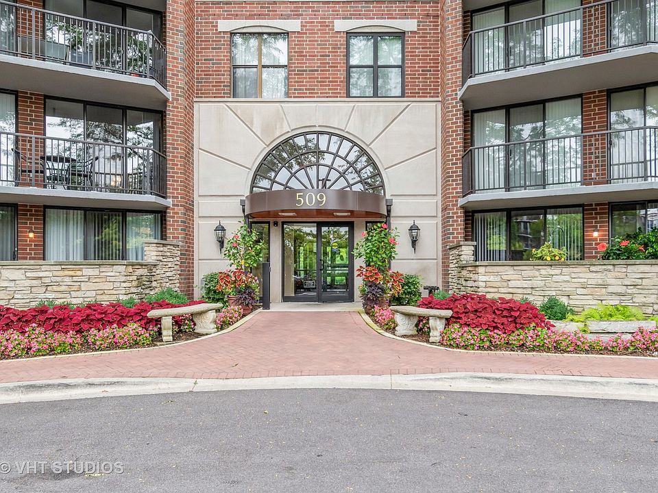 1st image of 509 Aurora Ave Unit 613