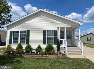7 Corona Dr, Williamstown, NJ 08094