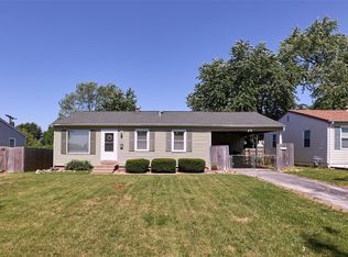 12167 McKelvey Rd, Maryland Heights, MO